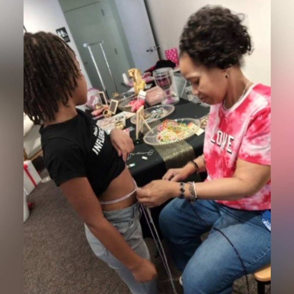 I’M LIVE‼️Want to know more about WAISTBEADS📿???💞THIS LISTING & COME ON IN 🥳🎉💃🏽💞 - Picture 6 of 16